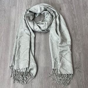 (NWT) Collection XIIX Women's Shimmer/Metallic Evening Wrap/Scarf, Silver OS